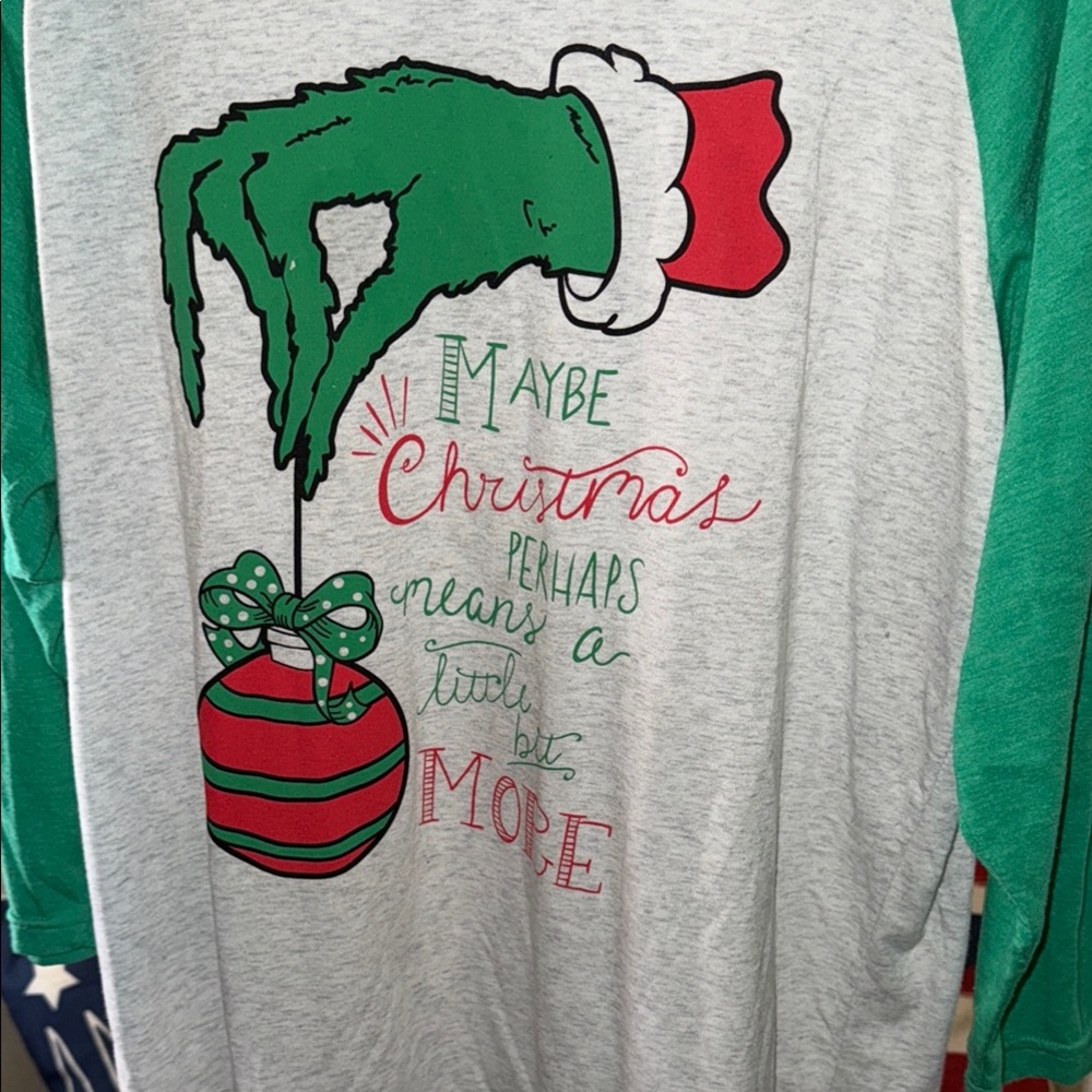 Christmas Graphic Raglan Tee
